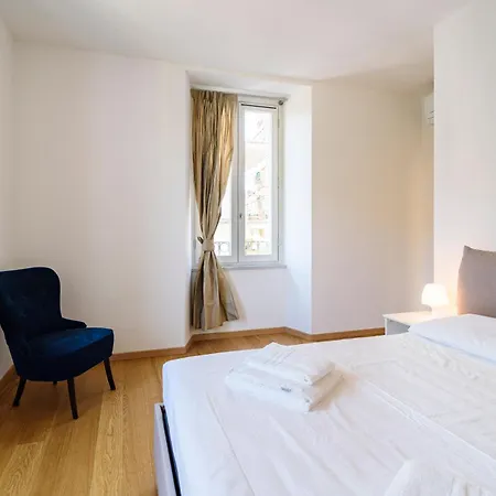 Daire Historical Center - Free Parking And Private Terrace Como